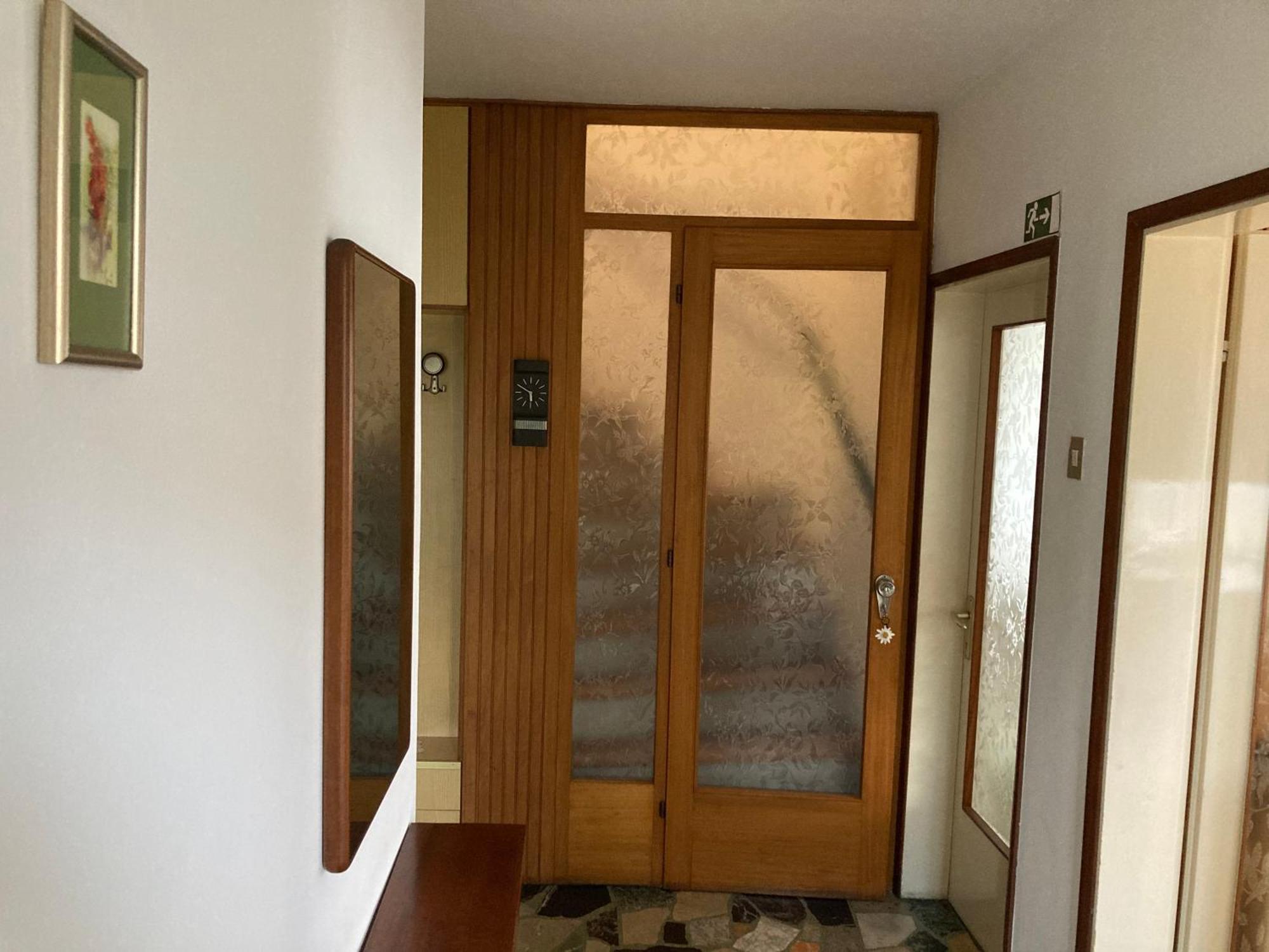 7 Flower Street Apartment 셈페터프리고리치 외부 사진