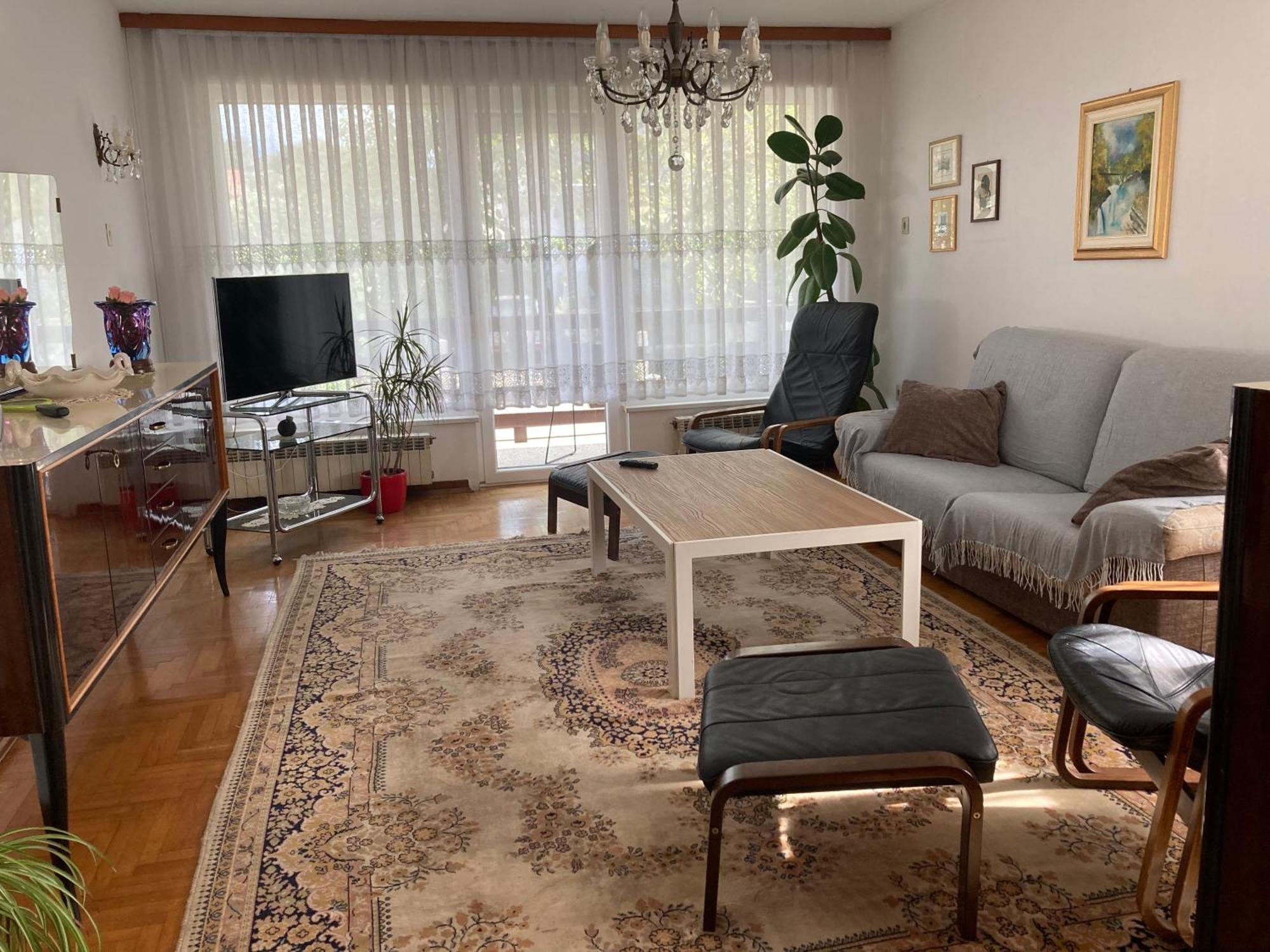 7 Flower Street Apartment 셈페터프리고리치 외부 사진